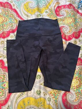 lululemon athletica Girls Black Camo High-Rise Leggings